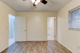 2368 California St, Deltona, FL 32738 - Photo 10