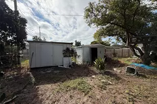 5165 104th Way N, Saint Petersburg, FL 33708 - Photo 8