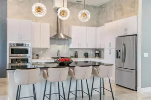 2013 Oak Creek Loop, Davenport, FL 33837 - Photo 8