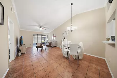 70 Silver Falls Circle, Kissimmee, FL 34743 - Photo 8