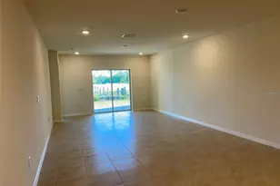 2738 Sunkissed Dr, Saint Cloud, FL 34771 - Photo 10