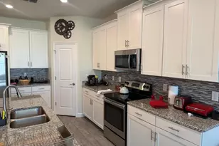 4661 Egg Harbor Dr, Kissimmee, FL 34746 - Photo 6