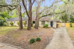 110 E Lauren Ct, Fern Park, FL 32730 - Photo 1