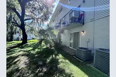 7177 E Bank Drive #102, Tampa, FL 33617 - Photo 10