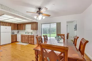 4831 Greenleaf Rd, Sarasota, FL 34233 - Photo 4