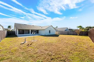 1525 Amherst Ln, Kissimmee, FL 34744 - Photo 2