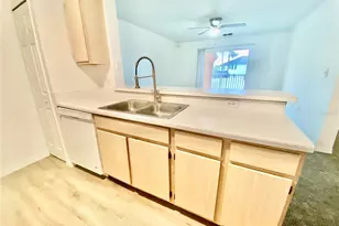 5459 Vineland Rd, Orlando, FL 32811 - Photo 18