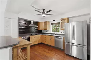 230 Hazard St, Orlando, FL 32804 - Photo 6