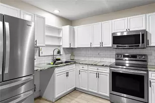 1305 Fountainhead Dr, Deltona, FL 32725 - Photo 18