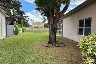 3746 Old Lighthouse Cir, Wellington, FL 33414 - Photo 10