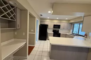 13427 Kingsbury Dr, Wellington, FL 33414 - Photo 2