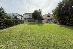 9936 Woodworth Ct, Wellington, FL 33414 - Photo 18