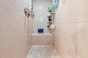 7002 Crestlake Dr, Orlando, FL 32819 - Photo 16