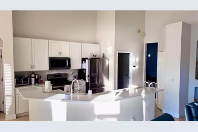 1975 Florence Vista Boulevard, Orlando, FL 32818 - Photo 6