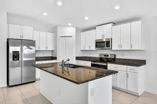 9907 Branching Ship Trce, Wesley Chapel, FL 33545 - Photo 10