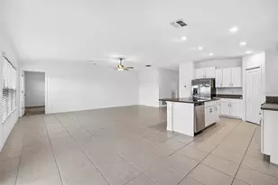 9907 Branching Ship Trce, Wesley Chapel, FL 33545 - Photo 14