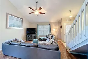 2716 Curry Woods Dr, Orlando, FL 32822 - Photo 6