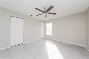 607 Estrada Ln, Kissimmee, FL 34758 - Photo 8