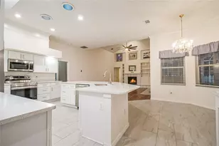 229 Strathmore Cir, Kissimmee, FL 34744 - Photo 10