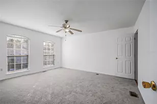 2741 Merrieweather Ln, Kissimmee, FL 34743 - Photo 18