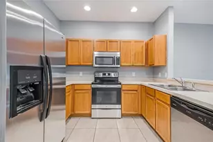 3122 Ashland Ln N, Kissimmee, FL 34741 - Photo 14