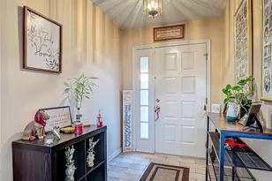 900 Yellowbird Ave, Deltona, FL 32725 - Photo 8