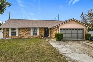 900 Yellowbird Ave, Deltona, FL 32725 - Photo 2