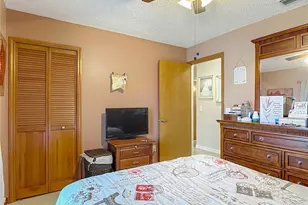 900 Yellowbird Ave, Deltona, FL 32725 - Photo 32