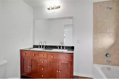 776 E Broadway Street, Oviedo, FL 32765 - Photo 2