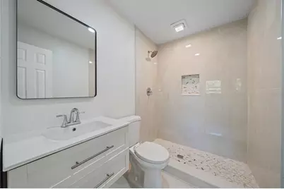 2138 Pine Terrace, Sarasota, FL 34231 - Photo 10