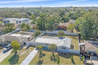 2138 Pine Terrace, Sarasota, FL 34231 - Photo 24