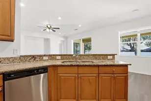 11337 Bridge Pine Dr, Riverview, FL 33569 - Photo 12