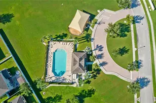 719 River Grass Ln, Winter Garden, FL 34787 - Photo 38