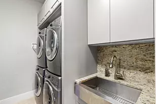 9743 Lounsberry Cir, Golden Oak, FL 32836 - Photo 36