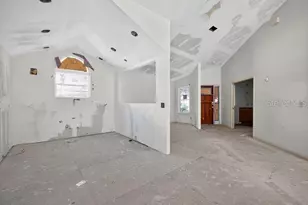 2921 La Concha Dr, Clearwater, FL 33762 - Photo 10