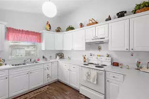 10320 Bumblebee Ln, Leesburg, FL 34788 - Photo 14