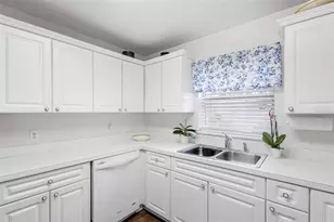 10320 Bumblebee Ln, Leesburg, FL 34788 - Photo 32