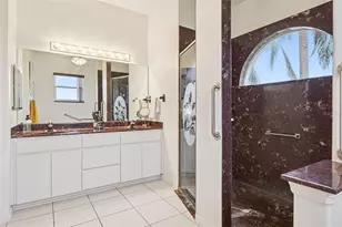 5740 Bounty Cir, Tavares, FL 32778 - Photo 36