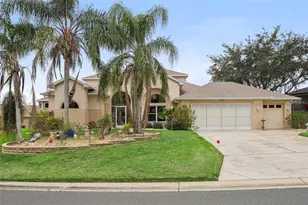 5740 Bounty Cir, Tavares, FL 32778 - Photo 2