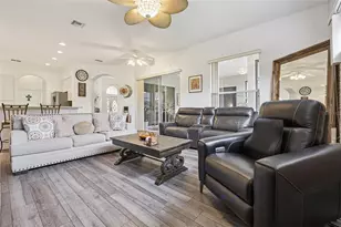 5740 Bounty Cir, Tavares, FL 32778 - Photo 14