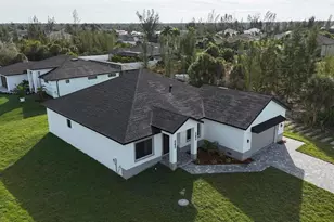 10426 Live Oak Rd, Port Charlotte, FL 33981 - Photo 6