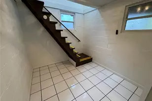 825 Poinsettia Dr, Eustis, FL 32726 - Photo 16