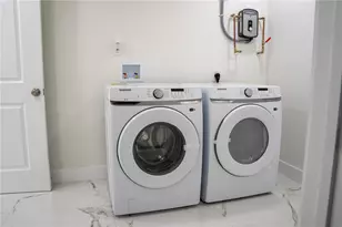 1506 Brookebridge Dr, Orlando, FL 32825 - Photo 14