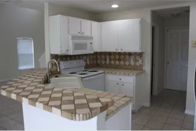 213 Southbridge Circle, Kissimmee, FL 34744 - Photo 4