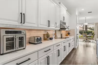 25612 Hawks Run Lane, Sorrento, FL 32776 - Photo 8