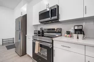 384 Famagusta Dr, Davenport, FL 33896 - Photo 6