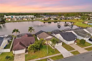 230 Indian Point Cir, Kissimmee, FL 34746 - Photo 2
