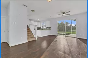 112 Ocean Bluff Dr, Kissimmee, FL 34759 - Photo 2