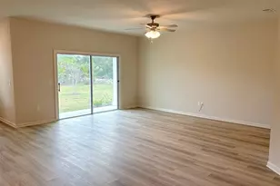 2 Rolls Royce Ct N, Palm Coast, FL 32164 - Photo 4