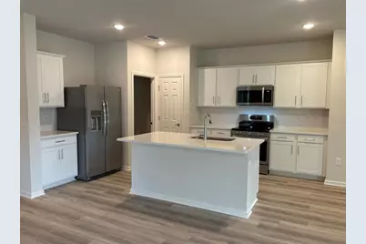 2 Rolls Royce Court N, Palm Coast, FL 32164 - Photo 2